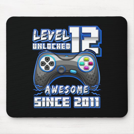 12 Unlocked 素晴らし 2011ビデオゲーム12誕生日 マウスパッド (正面)