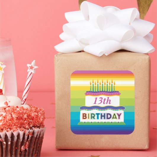 13お誕生日ケーキレインボーのステッストライプカー スクエアシール (パーティー)