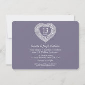 13周年レースのウェディングアニバーサリー グレー ホワイト 招待状 (裏面)