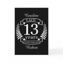 13年目の伝統的な結婚記念日のラック