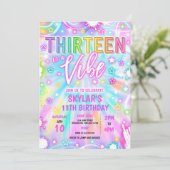 13日はVibe Neon Glow 13th Birthdayパーティー 招待状 (スタンド正面)
