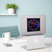 13星 シール (デスク上のノートパソコン)