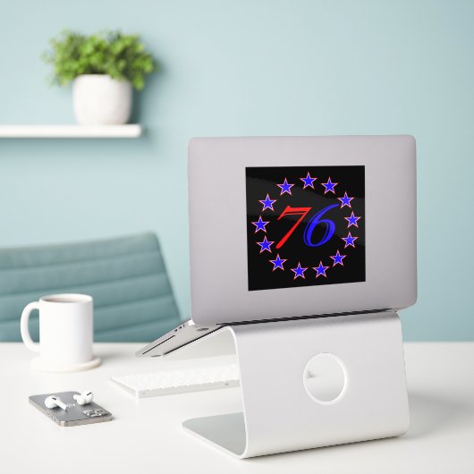 13星 シール (デスク上のノートパソコン)