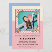 13歳の誕生日の招待レトロGroovyピンクの花 招待状 (正面/裏面)