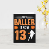 13歳の誕生日バスケットボール - このバスケットボール選手はもう13歳 カード (黄色い花)