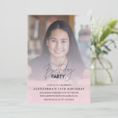 13歳の誕生日パーティーの招待状 バースデー パーティーの写真 ピンク 招待状 (スタンド正面)