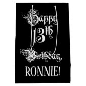 13番目の誕生日: ファンシー、スクリプエレガントト+名前をカスタムする ミディアムペーパーバッグ (裏面)