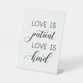 13結婚:4-8節の愛は親切である 台座サイン (正面)