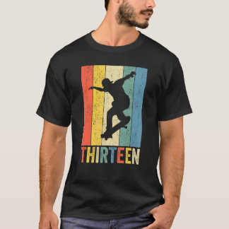 13誕生日レトロスケートボードスケーターボーイズキッズ13 Tシャツ