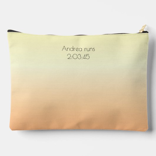 13.1ハーフマラソランニングンの黄はっきりした赤文字 アクセサリーポーチ (裏面)
