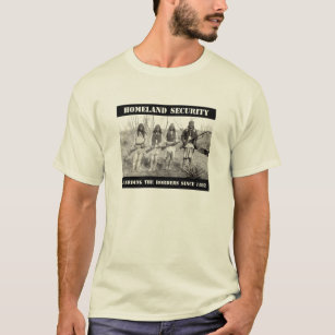 1492年以来のボーダーを守る自国の保安 Tシャツ