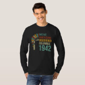 1492 Native Americans Discovered Columbus Culture  Tシャツ (正面フル)