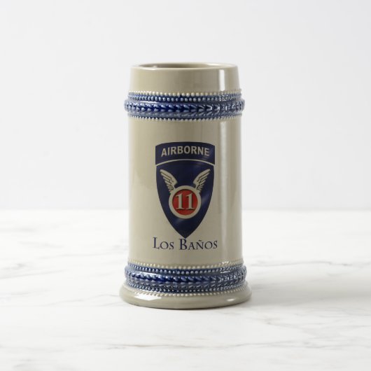 14OCT10DEVALLE ビールジョッキ (中央)