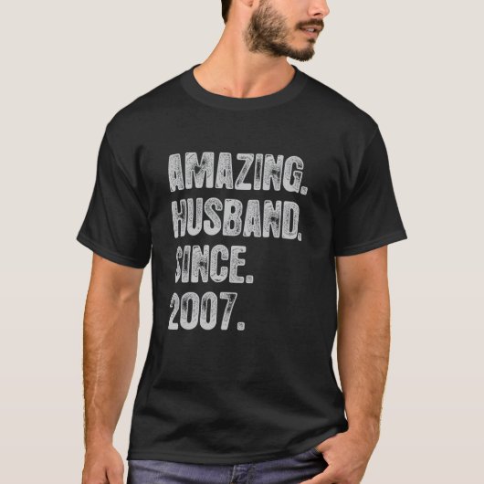 15周年結婚記念日 彼への Amazing Husband S Tシャツ (正面)