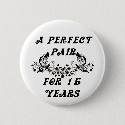 15年記念日 缶バッジ (正面)