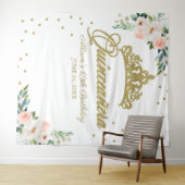 15歳の誕生日 ゴールドのティアラ ピンクの花の背景 タペストリー (インサイチュ(横))