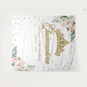 15歳の誕生日 ゴールドのティアラ ピンクの花の背景 タペストリー (正面(横))