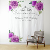 15歳の誕生日 シルバー ティアラ 紫の花の背景 タペストリー (インサイチュ)