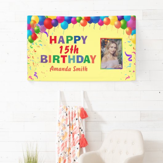 15番目の誕生日カラフル風船黄 横断幕 (インサイチュ)