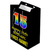 15誕生日:おもしろいはっきりした、カラフルレインボー「15」 ミディアムペーパーバッグ (裏面アングル)