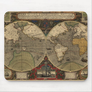 1595 Vintage World Map by Jodocus Hondius マウスパッド