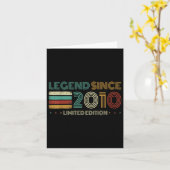 15 Years Old Legend Since 2010 15th Birthday  カード (黄色い花)