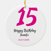 15th誕生日quienenera追加の日付の年ピンクのテンプレート セラミックオーナメント (裏面)