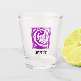 16世紀の神話の生き物の装飾首都Q ショットグラス