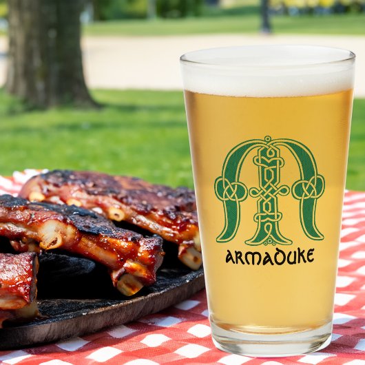 16世紀ケルト結び目模様装飾首都M タンブラーグラス