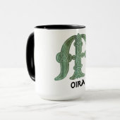 16世紀ケルト結び目模様装飾首都M マグカップ (正面左)