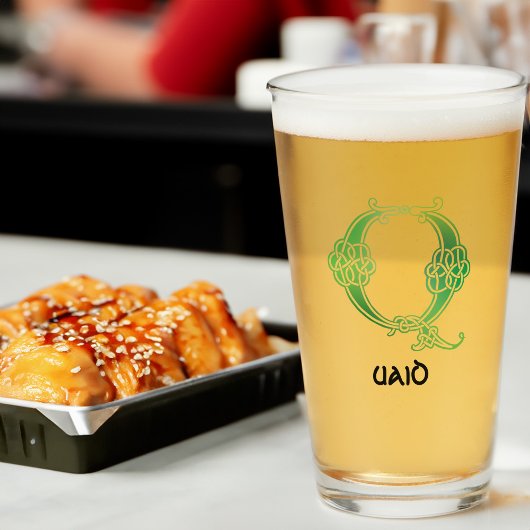 16世紀ケルト結び目模様装飾首都Q タンブラーグラス