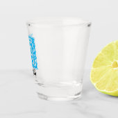 16世紀神話の生き物の装飾の首都A ショットグラス