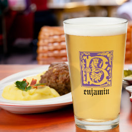 16世紀神話の生き物の装飾の首都B タンブラーグラス