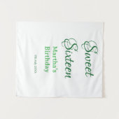 16歳の誕生日のグリーン名と日付のカリグラフィーボヘミアンスタイル タペストリー (正面(横))