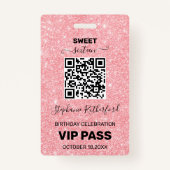 16歳の誕生日パーティーVIPパスピンクグリッター バッジ (正面)