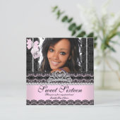 16歳の誕生日 ピンク シルバー ブラックレース フォト 招待状 (スタンド正面)