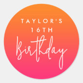 16歳の誕生日 明るいホットピンクとオレンジのグラデーション ラウンドシール (正面)