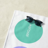 16進コードの色名前をカスタムするデザイナ ビーチタオル (インサイチュ)