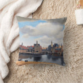 1659年～1660年、ヨハネス・フェルメール、デルフトの見解 クッション (ブランケット)