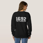 1692年 取り逃がした1人 スウェットシャツ (裏面フル)