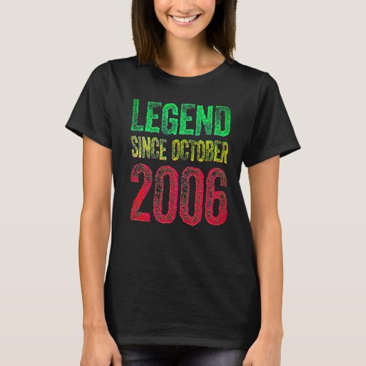 16th Birthday October Born 16 Years Legend Since 2 Tシャツ (正面)
