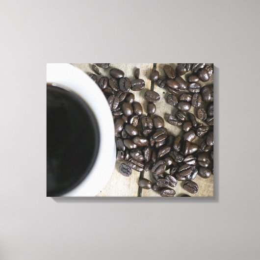 16x20のコーヒーカップを持つコーヒー豆 キャンバスプリント (正面)