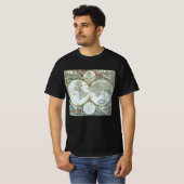 17世紀の古地図 フレデリック・デ・ウィット Tシャツ (正面フル)