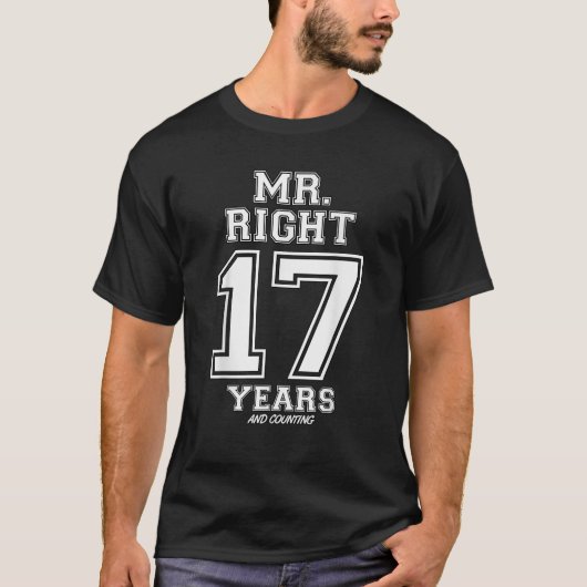 17年の右派夫婦おもしろい記念日 Tシャツ (正面)