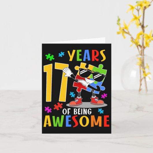 17年の自閉症素晴らしの誕生日 カード (黄色い花)