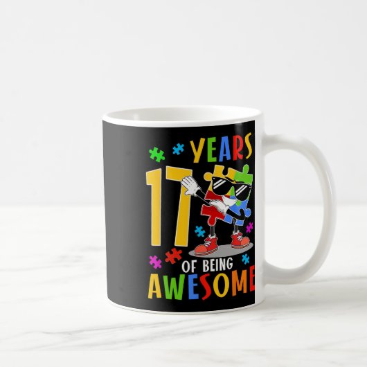 17年の自閉症素晴らしの誕生日 コーヒーマグカップ (右)