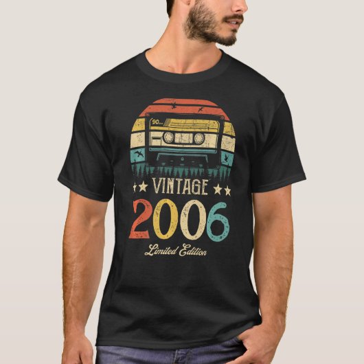 17歳ヴィンテージ2006 17誕生日1 Tシャツ (正面)