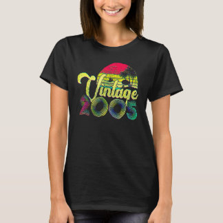 17歳男子 女子 ヴィンテージ 2005 レトロ 17歳 誕生日 Tシャツ