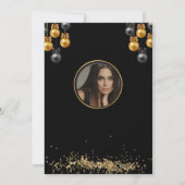 17誕生日エレガントとバモダンルーン付き黒 招待状 (裏面)