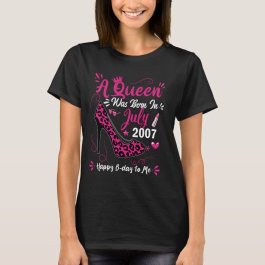 17誕生日ハイヒールAクイーンが7生まれ月2日に誕生 Tシャツ (正面)